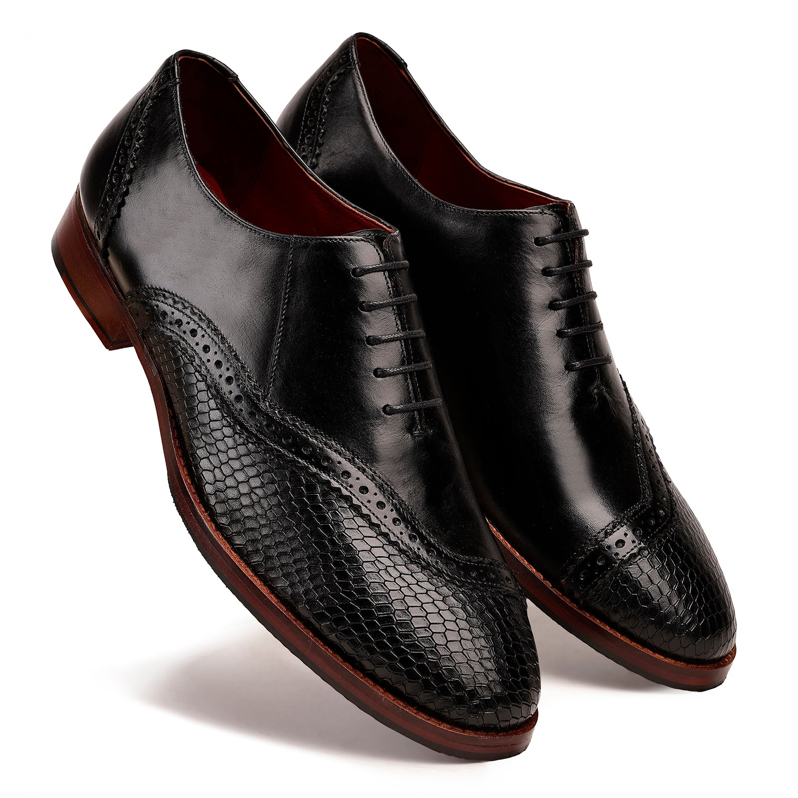 FRONK ROYALE Noir Serpent Wingtip Oxford Shoes - Black handcrafted leather oxford shoes for men, view 6