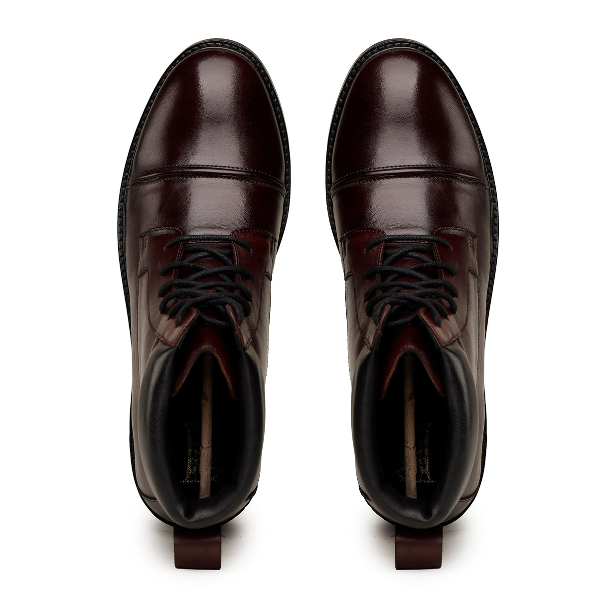 Black Round-Toe Combat Lace-Up Boots