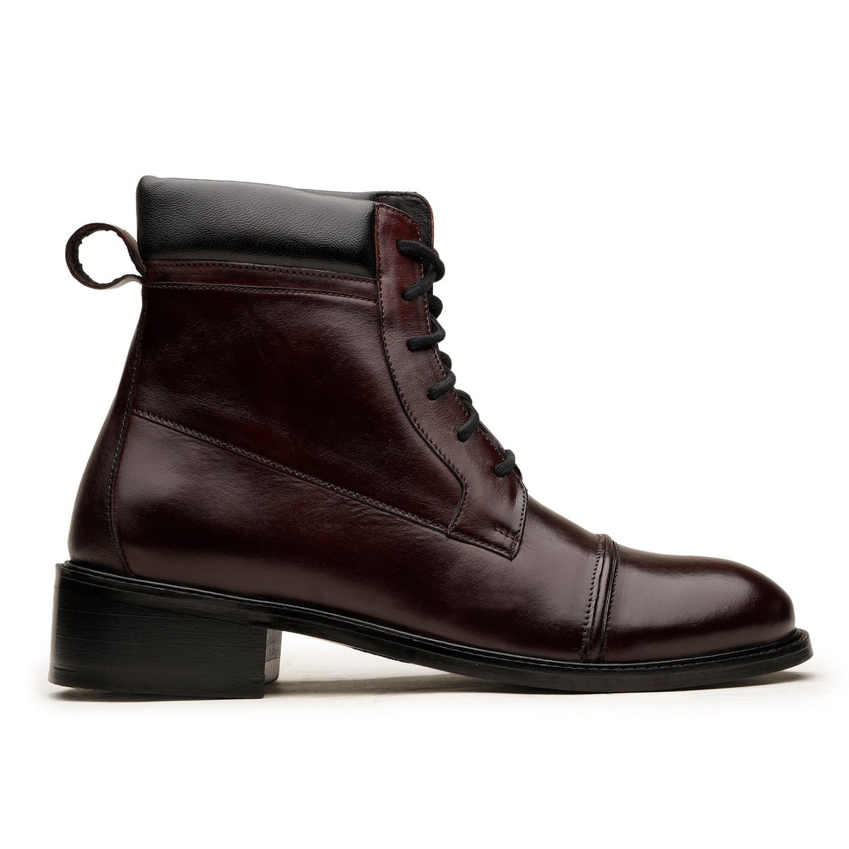 Black Round-Toe Combat Lace-Up Boots