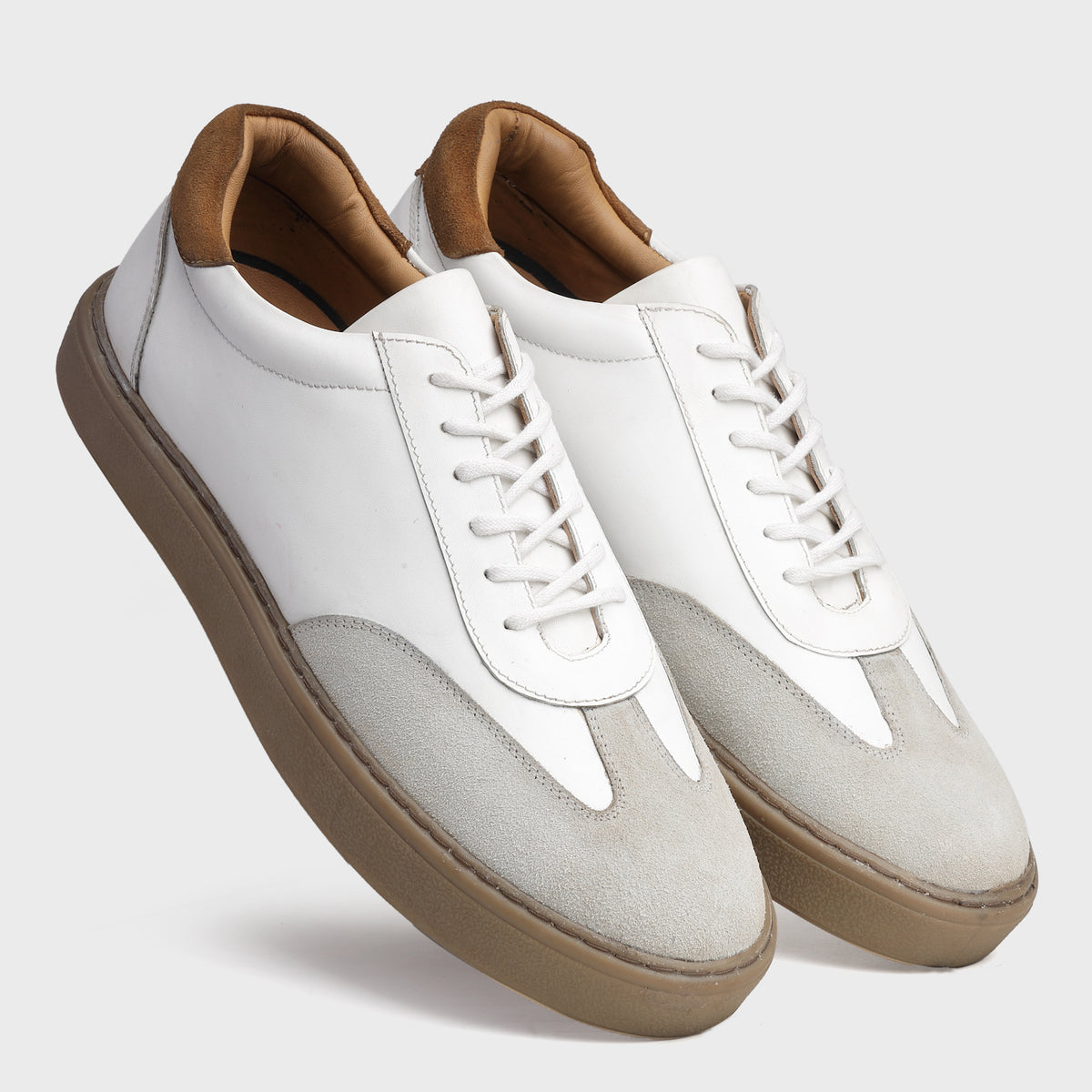 Minimalist Off-White & Suede Trainer Sneakers