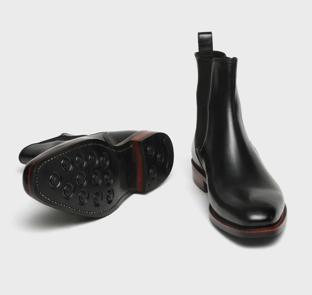 The Obsidian Leather Chelsea Boots